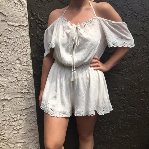 Free People Romance Off-The-Shoulder Romper - Picture 4 of 8
